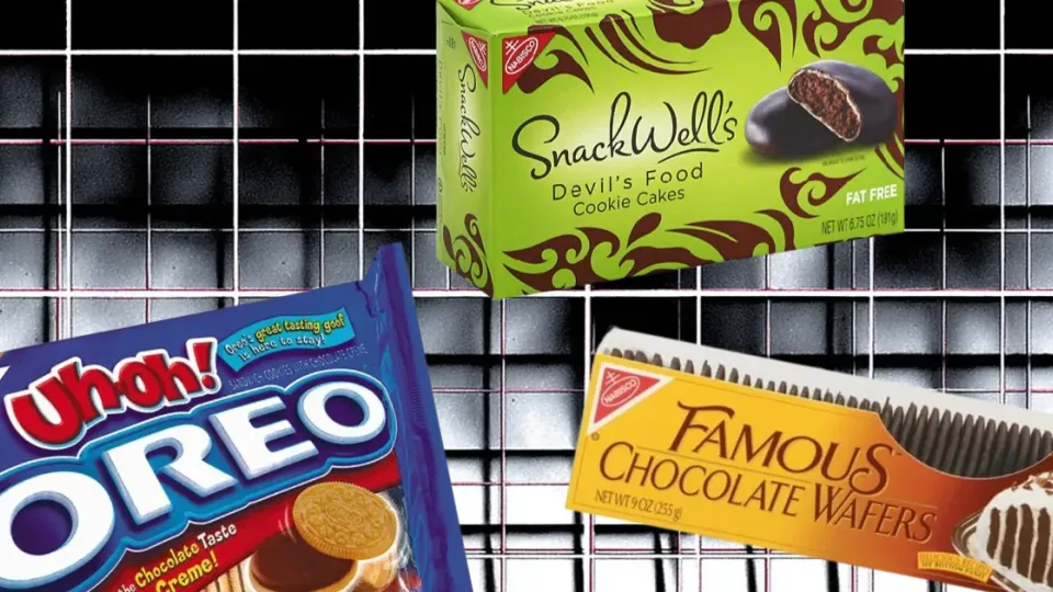 Nabisco SnackWell's Devil's Food, Uh-Oh Oreo, and Famous Chocolate Wafers boxes