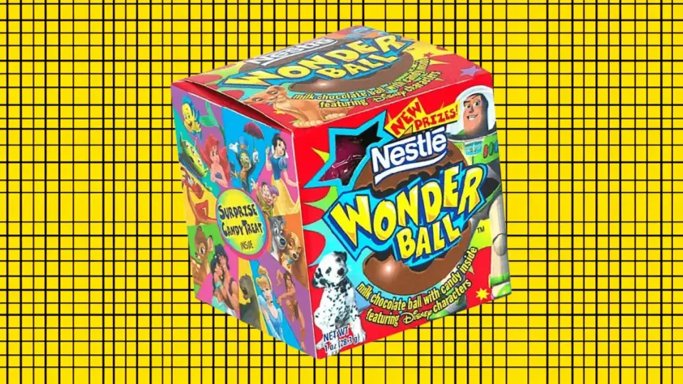Nestlé Wonder Ball candy box featuring Disney characters and Buzz Lightyear